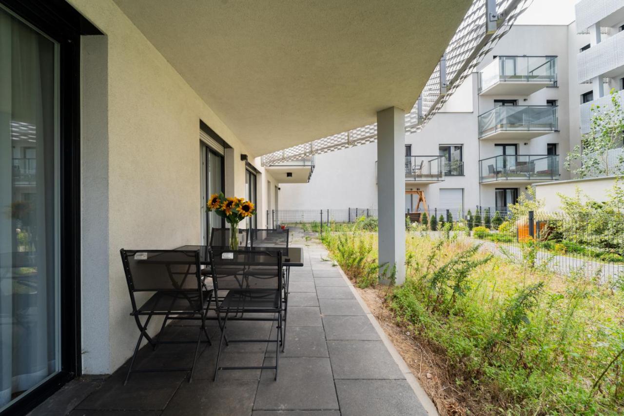 Big Apart - Atal Towers - 3 Rooms - Private Parking Place Vratislav Exteriér fotografie