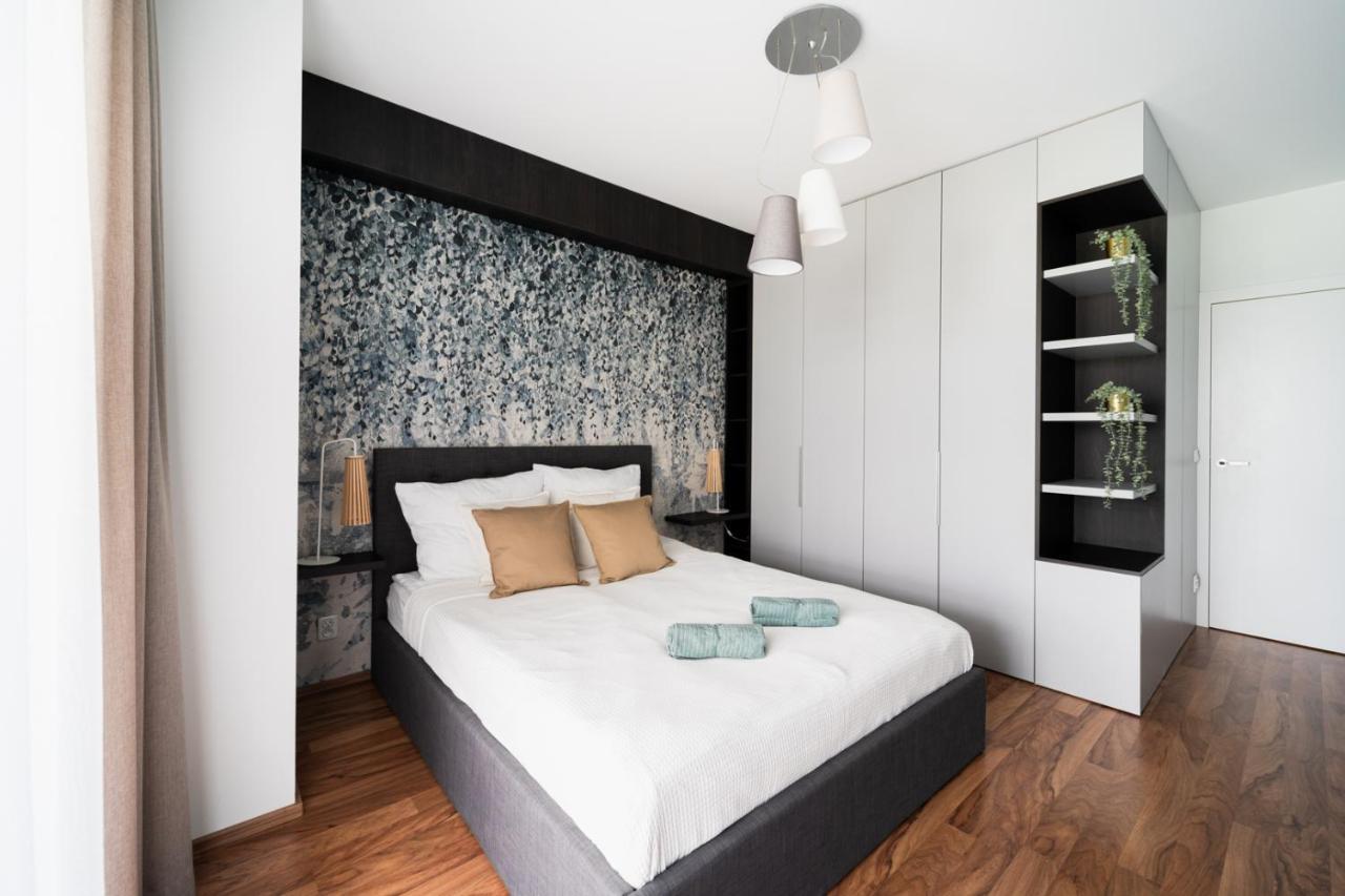 Big Apart - Atal Towers - 3 Rooms - Private Parking Place Vratislav Exteriér fotografie